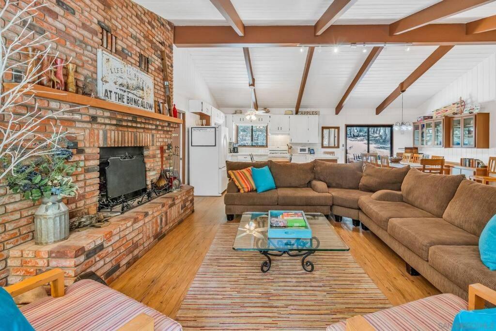Pine Hills Cabin In จูเลียน ภายนอก รูปภาพ